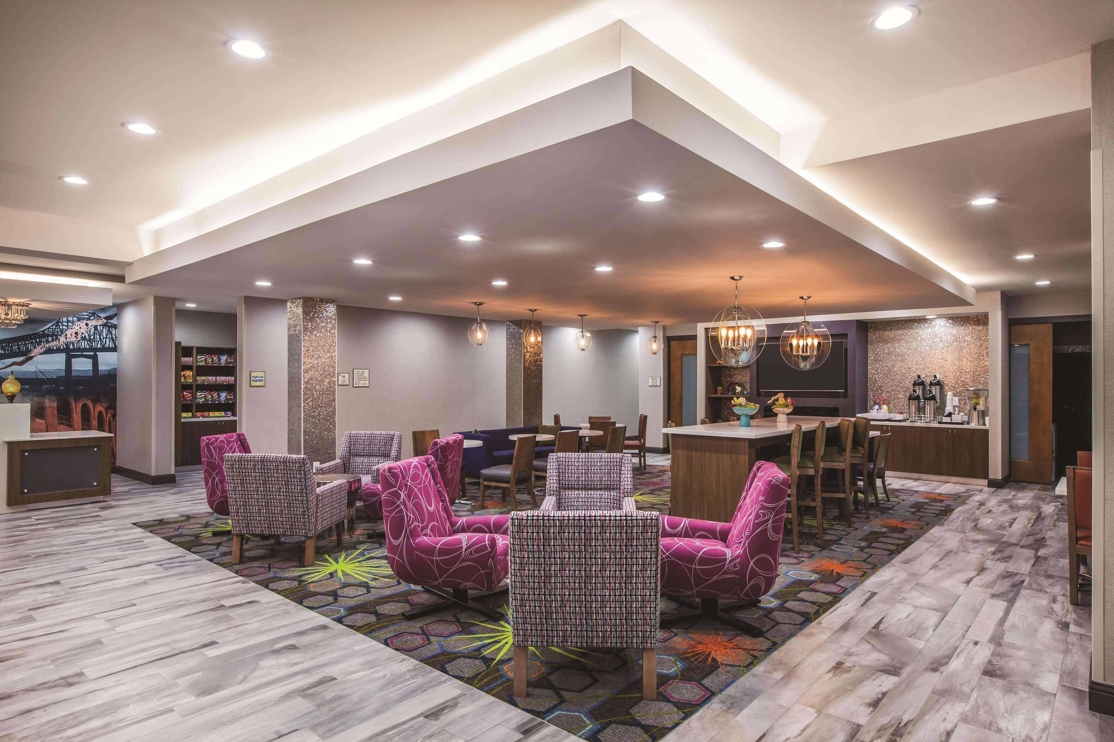 La Quinta Inn & Suites Port Allen La Exteriér fotografie